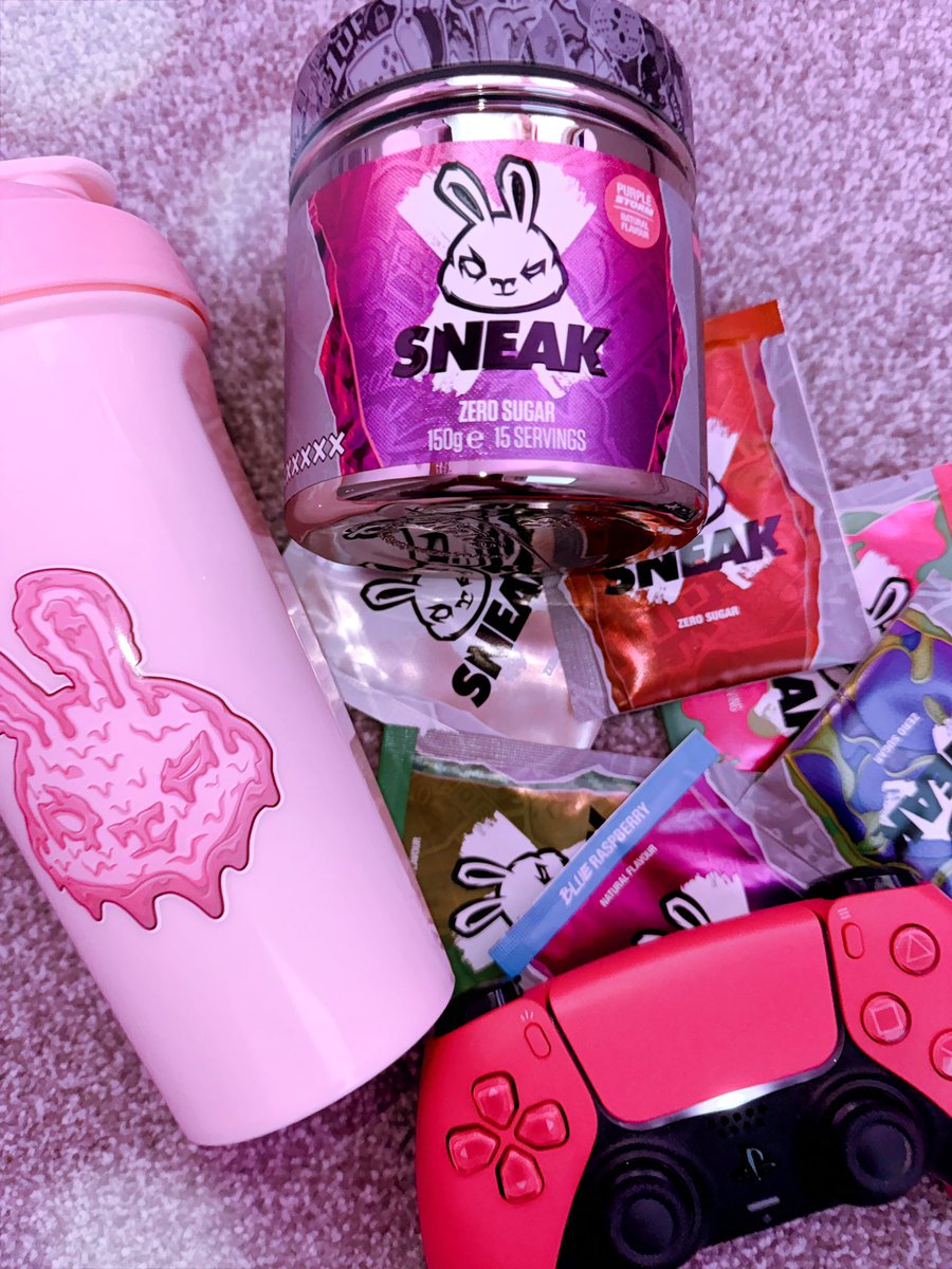 restinggameface's tweet photo. Thanks @SneakEnergy absolutely loving all the different flavours from the starter pack, blue raspberry is one to beat!

Let your tastebuds go wild with the link down below

https://t.co/S1DdHeCtgC https://t.co/xXXxoKExOz
