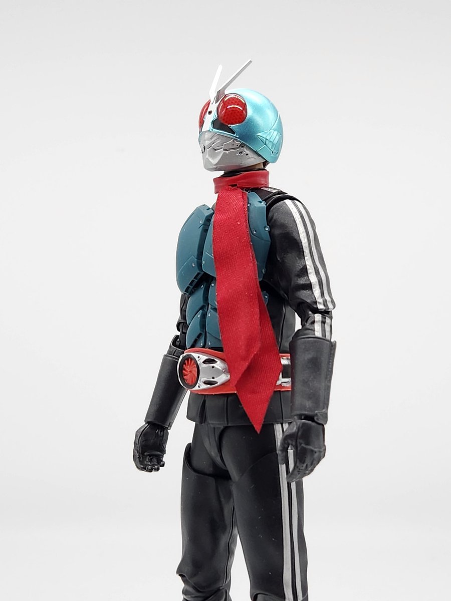 S.H.フィギュアーツ 仮面ライダー第2+1号開けた。マフラーは針金入りの