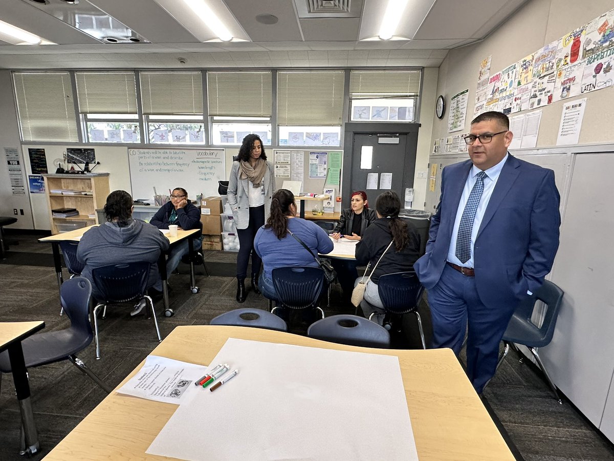 DeeDeeHarrison9's tweet image. @Team_BCSD Leadership, parents and caregivers came together for a day of discussions, reflection and feedback. #TogetherWeCan #TeamFACE