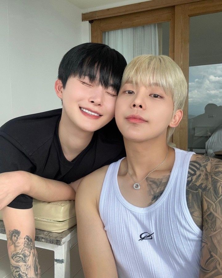 BoysLove Hub tweet media