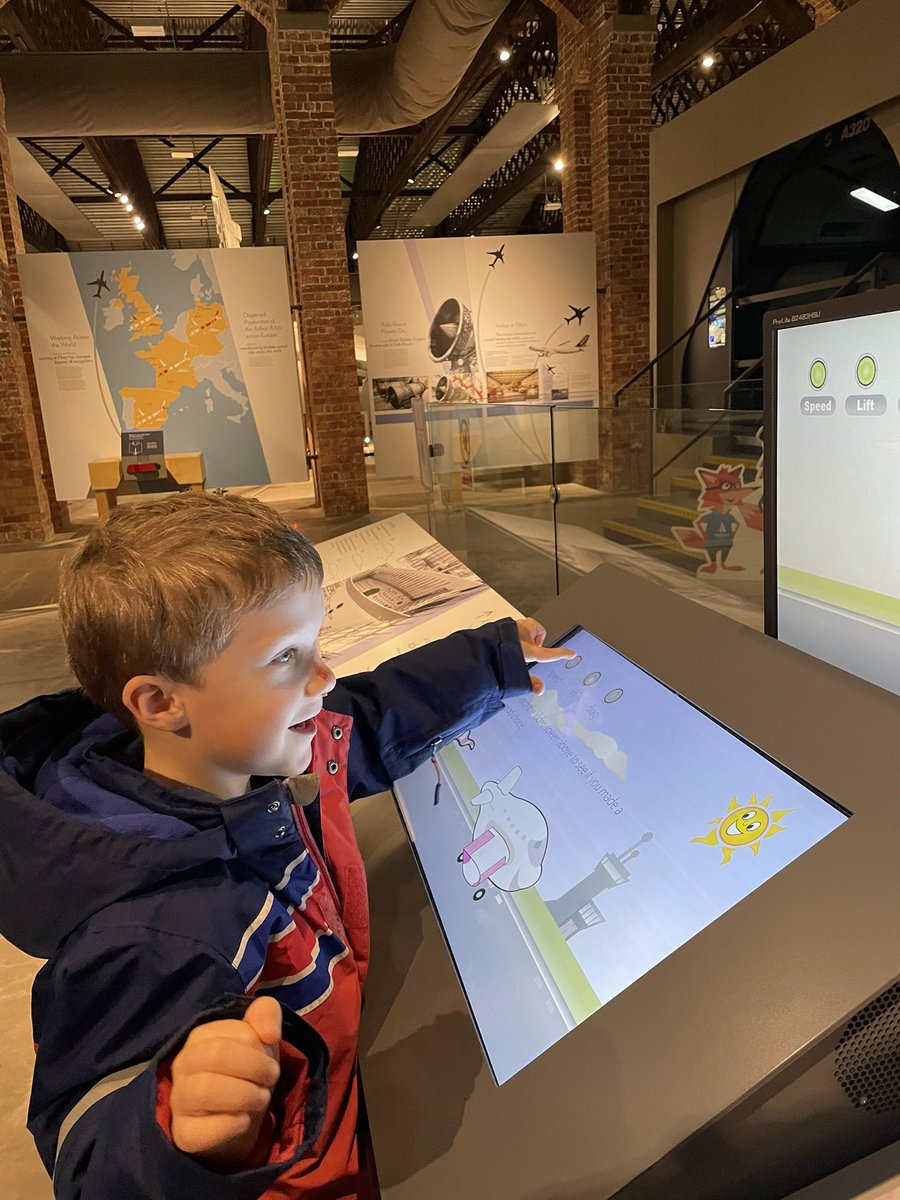 RachaelCorver's tweet photo. Loving our visit to @BristolAero and the red arrows simulator big thumbs up #concorde great for kids! https://t.co/escx9up1Om