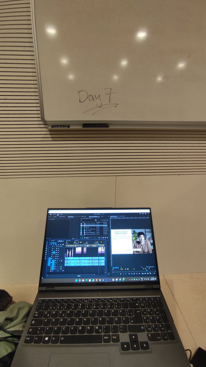 zedtrixx's tweet photo. Day (in the photo) of editing in random places. https://t.co/vOM0gbGovE