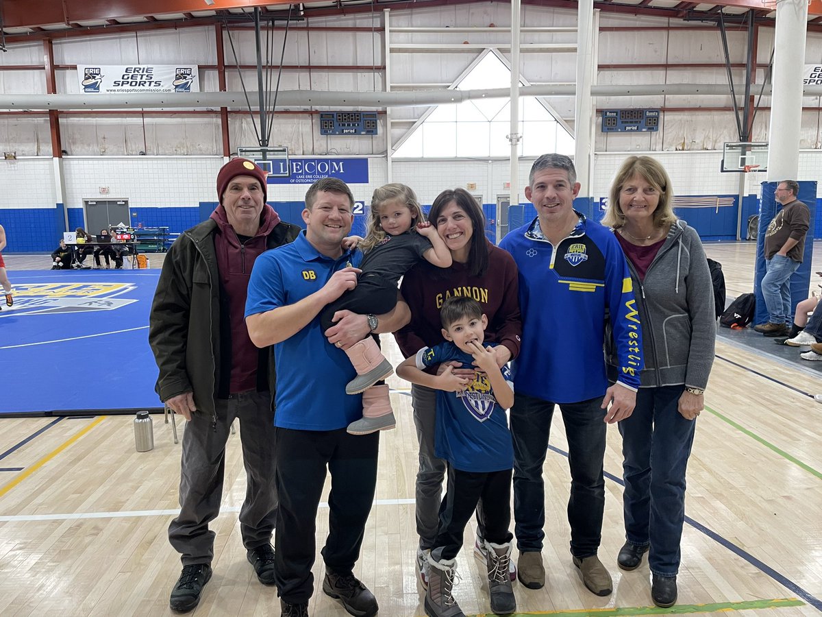 Chad_Vandiver's tweet photo. Great day on the mats yesterday at the inaugural American Open! Thank you to all who came out! 
🇺🇸🇭🇺🇰🇬🇭🇳🇨🇦🇰🇿🇪🇪 

Today the Greco-Roman fighters take the mat in the classic style. https://t.co/4zEJAkAZBR