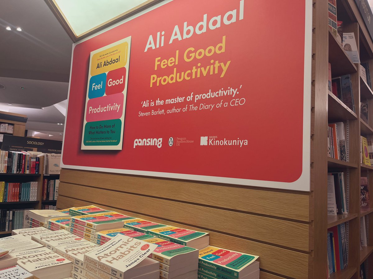 AyukiShu's tweet photo. Feel Good Productivity in Takashimaya Singapore! Has been following @AliAbdaal for 6 years since his study with me era and always amazed by how much he had achieved these years. Can’t wait to read it! https://t.co/TX7tEIGEr6