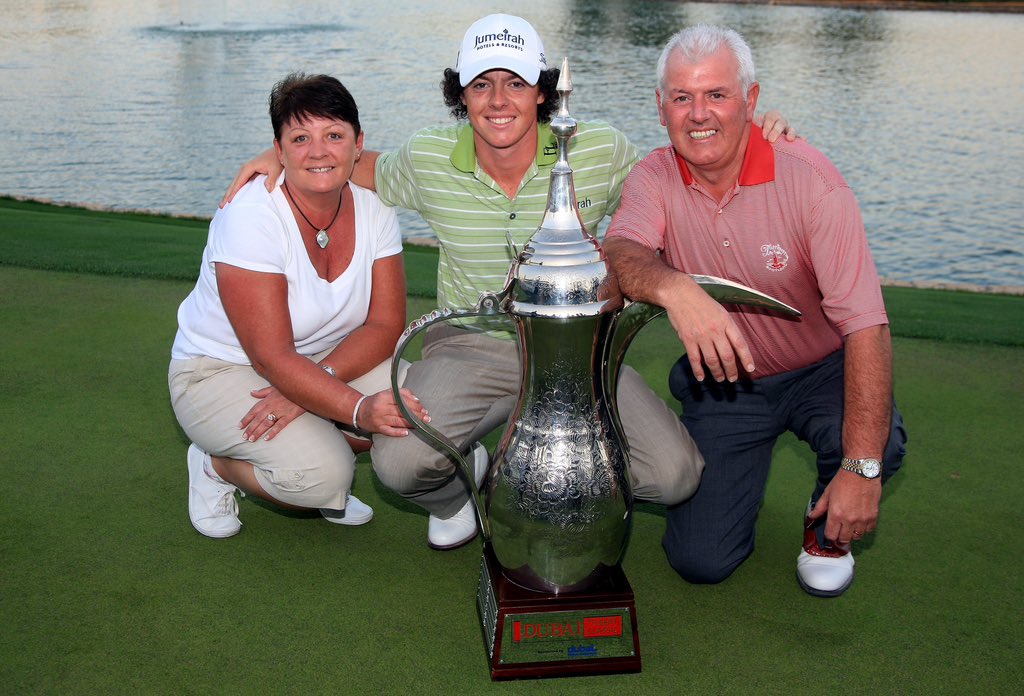 DPWorldTour's tweet photo. The same family picture 15 years apart ❤️

#DubaiDesertClassic | #RolexSeries https://t.co/P1LlA5izoC