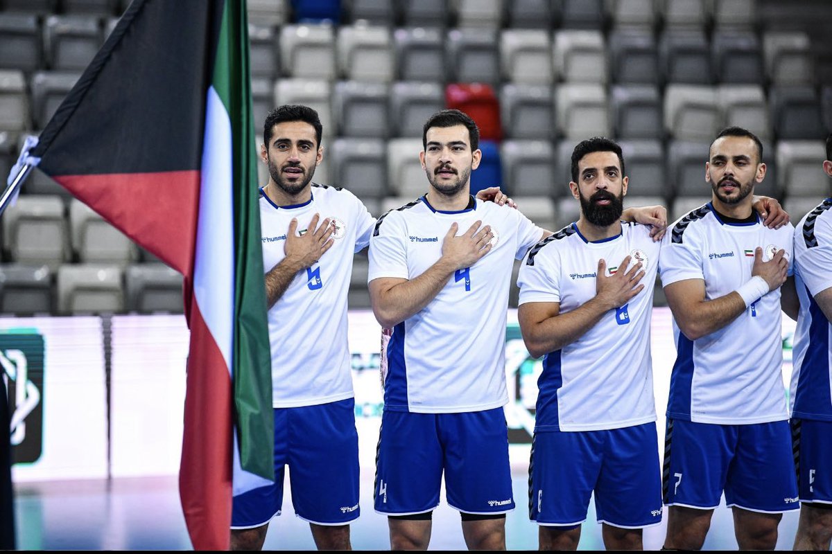 AAlHamdan_'s tweet photo. الف مبروك لمنتخب الكويت الوطني لكرة اليد الوصول الى كاس العالم كفو يا رجال 💙👏
#أزرق_اليد https://t.co/odX34FPpeR