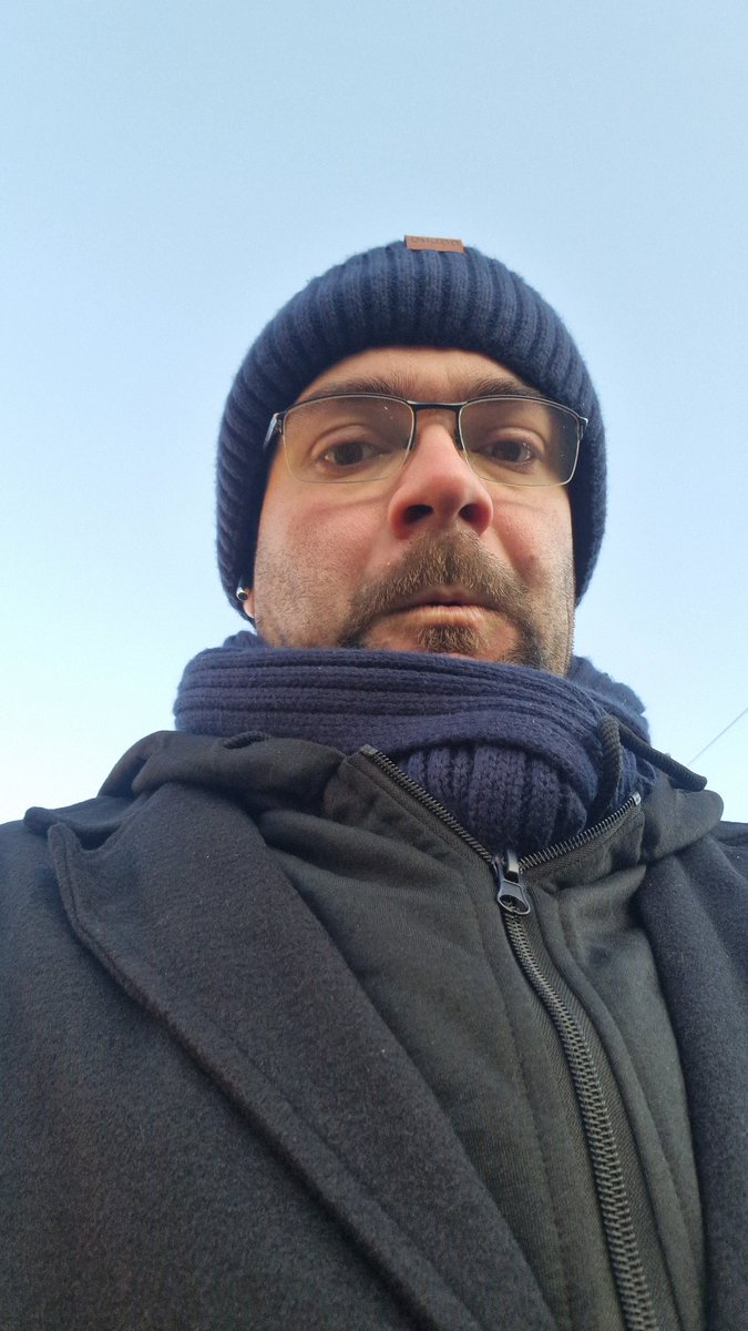 Tom Easto tweet media