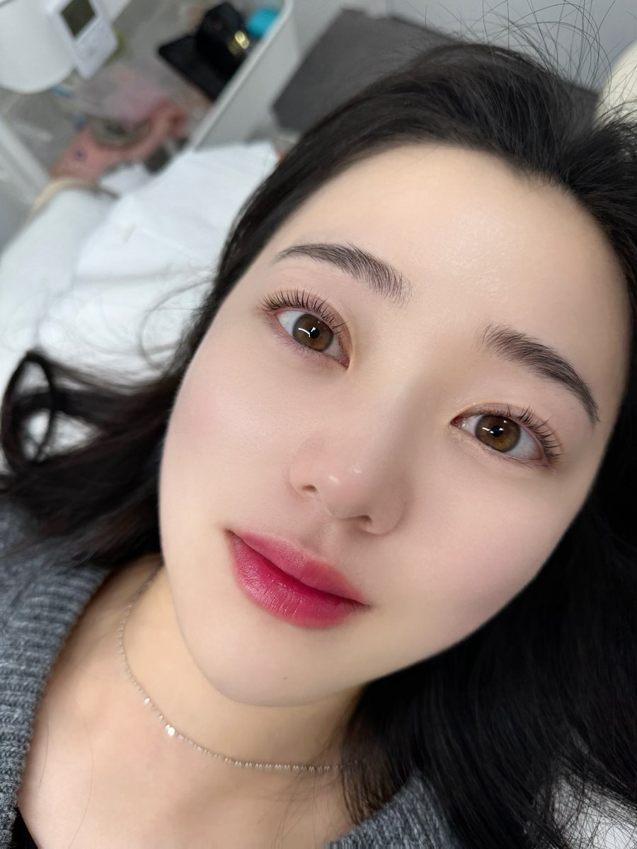 You can make a reservation by Biolink

#논현눈썹문신 #microblading #microbladebrows #lashlift #lashlifting #extensions #lashextentions #browlift #browlifting #韓国美容 #眉メイク #韓国アートメイク #まつげ #まつげファーム #lashperm #eyebrowtattoo #eyelashperm #koreanbeauty