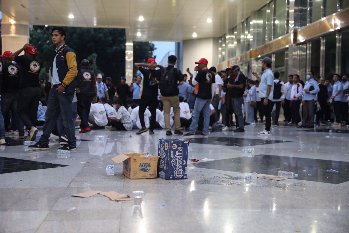 Tℹ️ger Shark tweet media