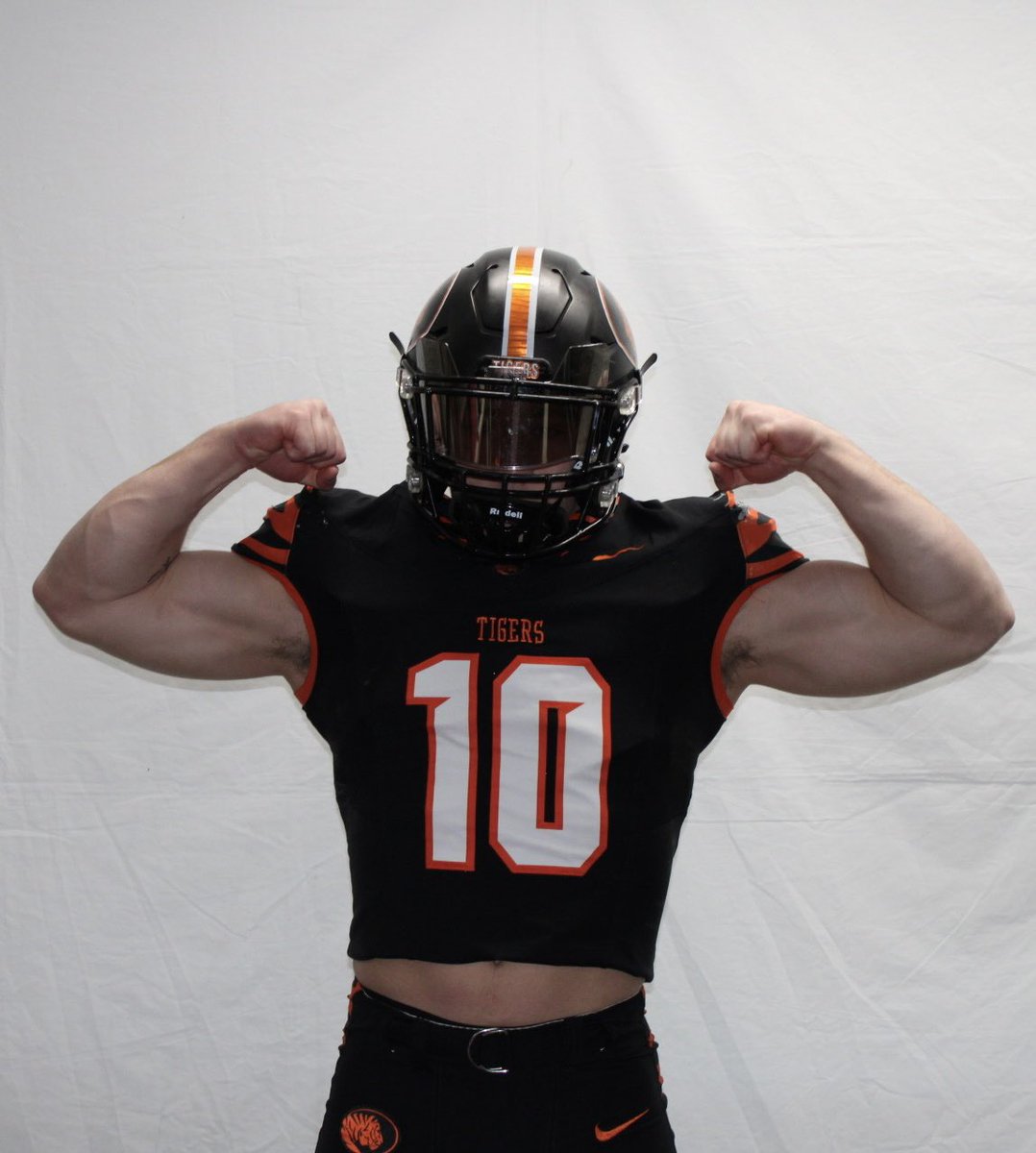 Michael Garber (@m_garber10) on Twitter photo Had a great visit at <a href="/ECUTigersFB/">ECU Tigers Football</a> with <a href="/Aguilar74OL/">Rafael Aguilar, M. Ed.</a> and <a href="/Coach_wright23/">Daniel Wright Jr., M.Ed</a> !! Thank You!!! <a href="/coachwendel1/">Doug Wendel</a> <a href="/MidloPanthers/">MHS Panther Football</a> Had a great visit at <a href="/ECUTigersFB/">ECU Tigers Football</a> with <a href="/Aguilar74OL/">Rafael Aguilar, M. Ed.</a> and <a href="/Coach_wright23/">Daniel Wright Jr., M.Ed</a> !! Thank You!!! <a href="/coachwendel1/">Doug Wendel</a> <a href="/MidloPanthers/">MHS Panther Football</a>