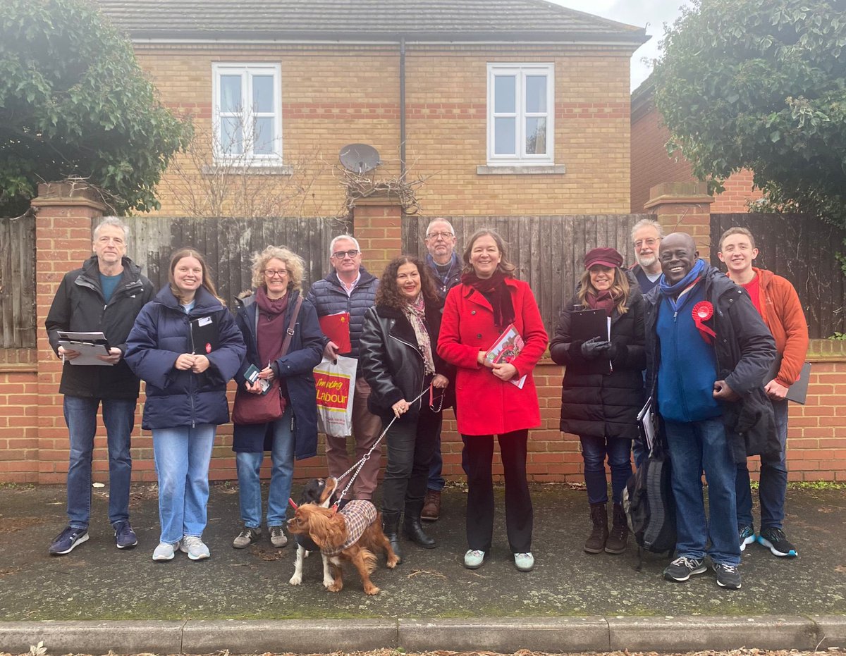 Thanks so much to everyone who came out today with @PutneyFleur. We spoke to plenty of new contacts and encountered loads of Labour support. 2024 is going to be a good year! #win24