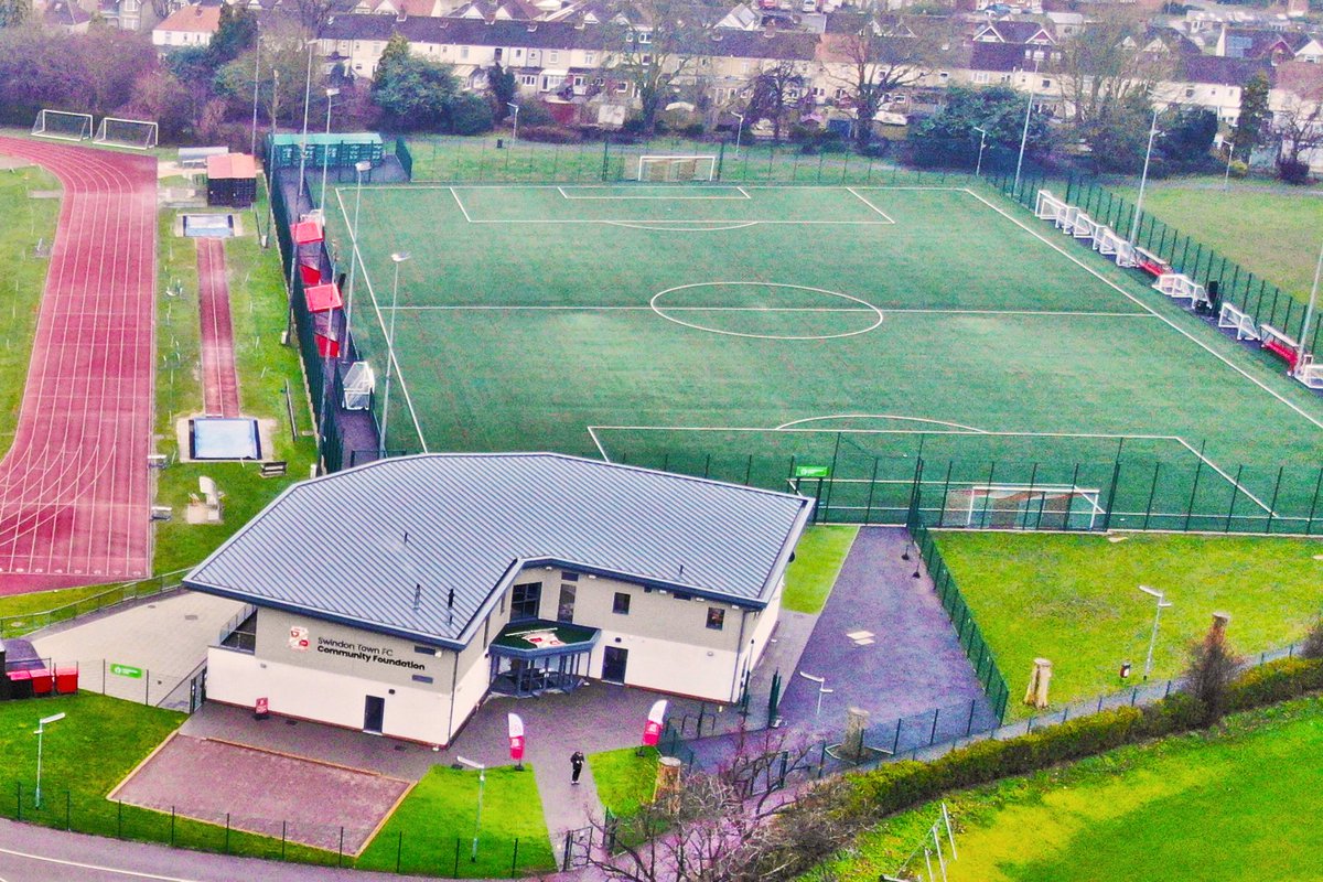 PITCH AVAILABILITY! To book your slot on the FP pitch over the next couple of weeks, call or message 07901 570236 🔴⚪⚽ #ProudToBeSwindon #WherePeopleMatter