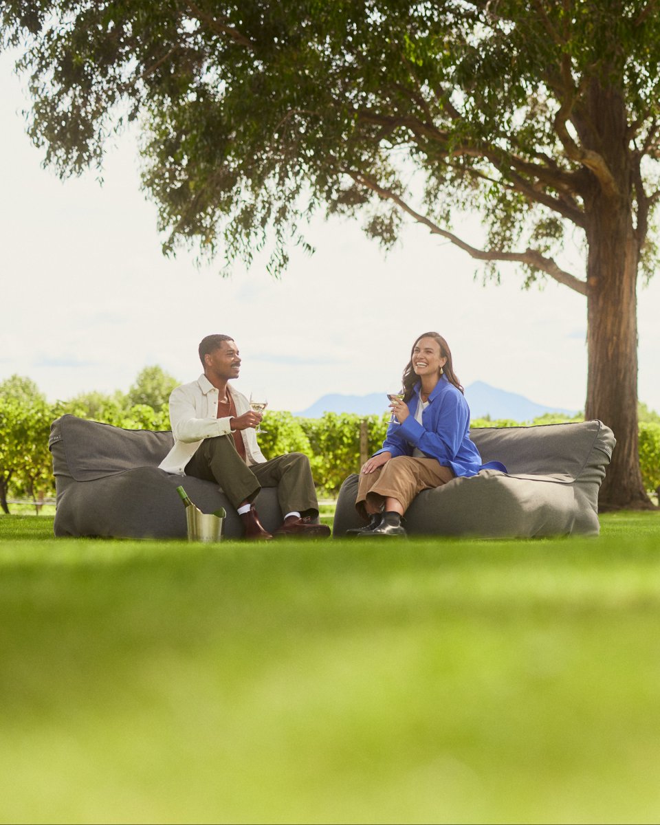 Join us this summer in Marlborough, the sunniest spot in New Zealand. ☀️ Unwind with a glass of Cloudy Bay and indulge in a delicious lunch at Jacks Raw Bar.

Please enjoy responsibly.
#CloudyBay #NewZealand #Travel