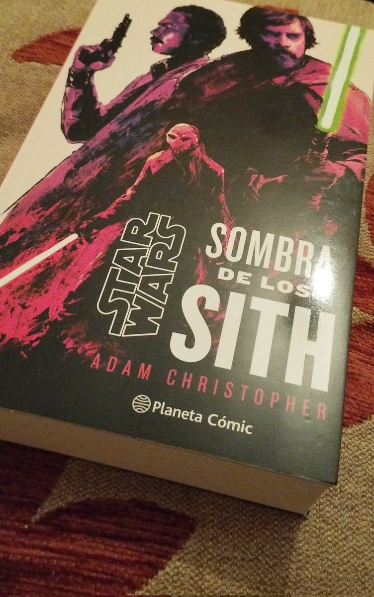 DarthReder24's tweet photo. Dios, lo que estoy disfrutando Sombra de los Sith , poco estoy viendo que se hable sobre esta maravilla de novela
#StarWars #shadowofthesith #sombradelossith #lukeskywalker https://t.co/x9dLDsTJMN