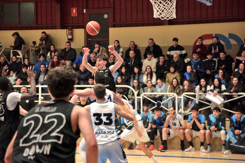 Federación Extremeña de Baloncesto (@fexb) on Twitter photo <a href="/Primera_FExB/">Primera División Ext</a> <a href="/BB_Badajoz/">Baloncesto Badajoz</a> <a href="/CBACADEMYSPAIN/">City of Badajoz Academy</a> <a href="/aytodebadajoz/">Ayuntamiento Badajoz</a> <a href="/jovendeportEXT/">Jóvenes y Deportes Extremadura</a> 🏆 COPA EXTREMADURA <a href="/Primera_FExB/">Primera División Ext</a>
¡FINAAAAAAAL! Baloncesto Badajoz es campeón de la Copa Extremadura
<a href="/BB_Badajoz/">Baloncesto Badajoz</a> 8️⃣9️⃣
<a href="/CBACADEMYSPAIN/">City of Badajoz Academy</a> Maristas 7️⃣2️⃣
🏟 Las Palmeras <a href="/aytodebadajoz/">Ayuntamiento Badajoz</a>
📊 App Afición FExB
#BaloncestoExtremadura
<a href="/jovendeportEXT/">Jóvenes y Deportes Extremadura</a> <a href="/Primera_FExB/">Primera División Ext</a> <a href="/BB_Badajoz/">Baloncesto Badajoz</a> <a href="/CBACADEMYSPAIN/">City of Badajoz Academy</a> <a href="/aytodebadajoz/">Ayuntamiento Badajoz</a> <a href="/jovendeportEXT/">Jóvenes y Deportes Extremadura</a> 🏆 COPA EXTREMADURA <a href="/Primera_FExB/">Primera División Ext</a>
¡FINAAAAAAAL! Baloncesto Badajoz es campeón de la Copa Extremadura
<a href="/BB_Badajoz/">Baloncesto Badajoz</a> 8️⃣9️⃣
<a href="/CBACADEMYSPAIN/">City of Badajoz Academy</a> Maristas 7️⃣2️⃣
🏟 Las Palmeras <a href="/aytodebadajoz/">Ayuntamiento Badajoz</a>
📊 App Afición FExB
#BaloncestoExtremadura
<a href="/jovendeportEXT/">Jóvenes y Deportes Extremadura</a>
