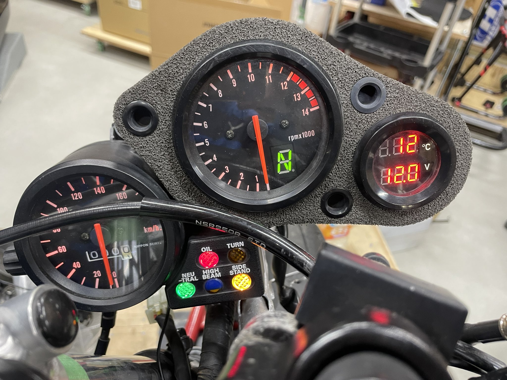 nsr250r メーター　mc21 K'sガレージ NSR250R MC21 メータースポンジ ブラック 純正同等