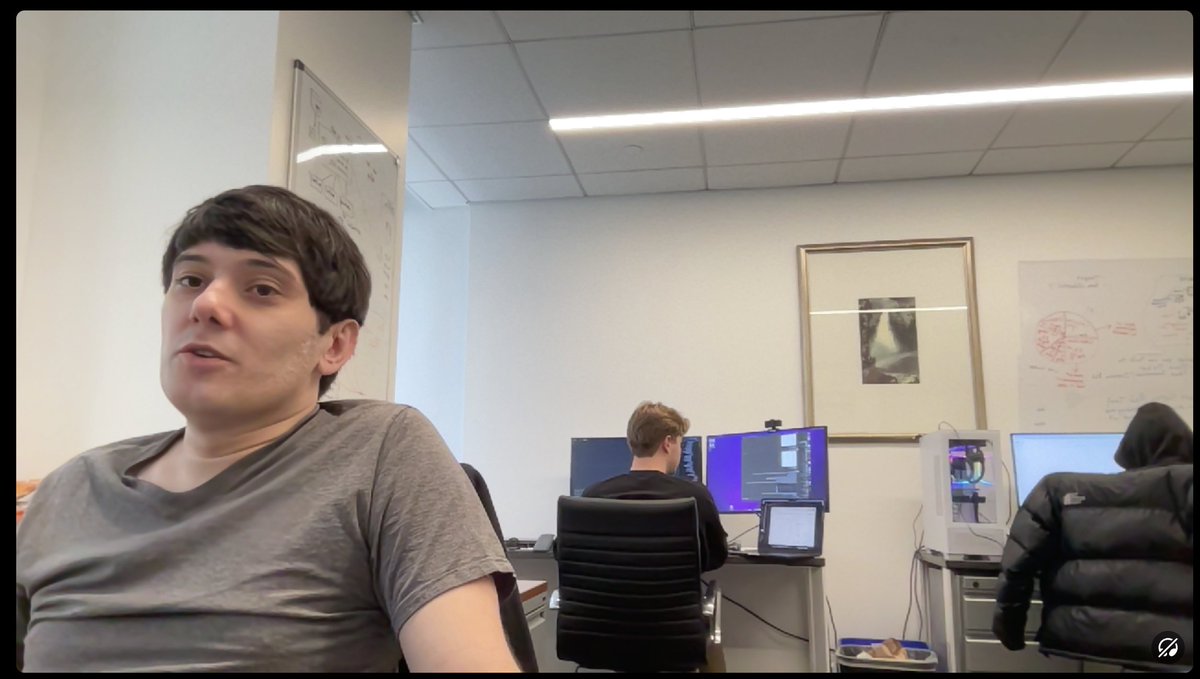 wagieeacc's tweet photo. sunday, everyone in the office. not just the founders, interns, devs, everyone. https://t.co/gjleP43XMV