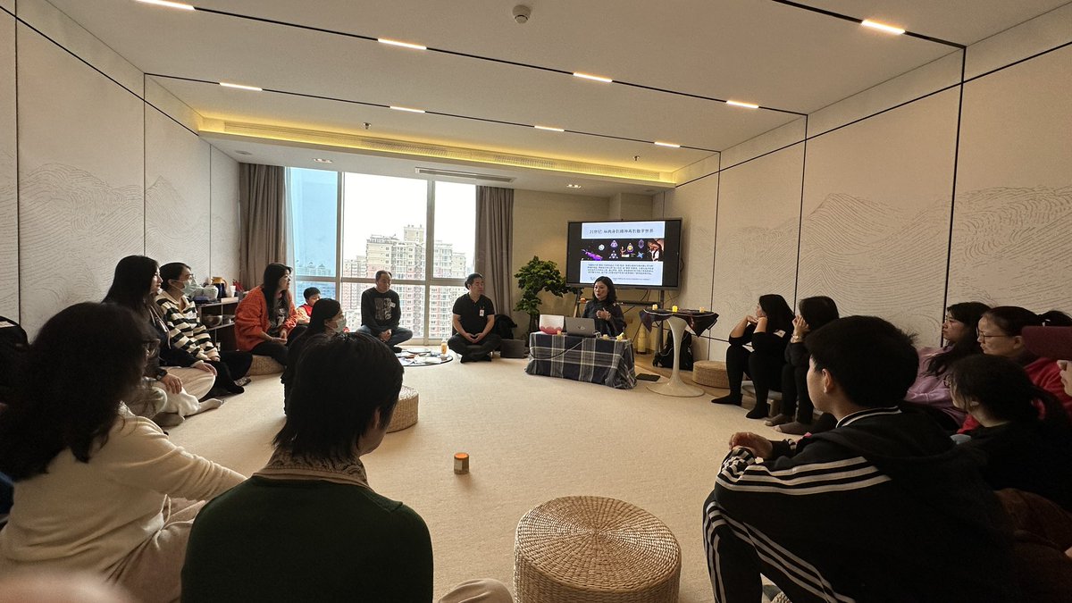 ceciliawuxiaoci's tweet image. It’s fun to #teach #Embodied #Sonic #Meditation #workshop to professionals and elites in #IT, #business, &amp; #entertainment industries in #Beijing! The 27 participants had a phenomenal #synergy. Looking forward to having more fun by introducing my #creative #research in #China!