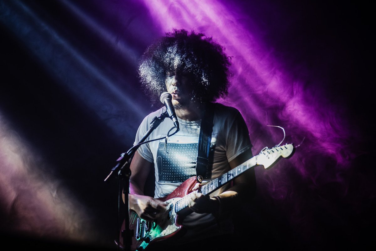 cinefischer's tweet photo. Como se escolhe UMA foto quanto se faz um monte de foto foda?! (Desculpa pela falta de modéstia 😅)

@Boogarins no @AcidRockFest 💕 https://t.co/LCPjCc1bmu