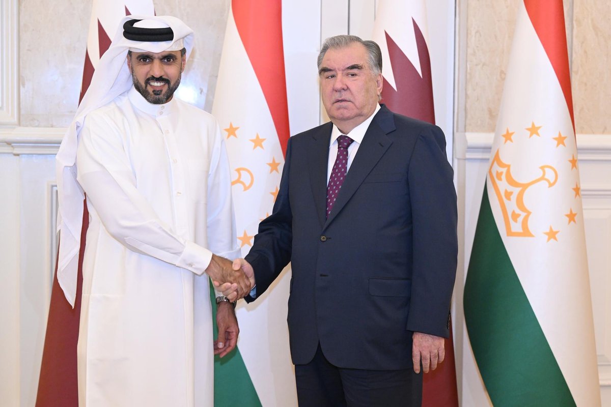 IndustryTj's tweet photo. On January 21, the Leader of the Nation, President of the Republic of Tajikistan, H.E. Emomali Rahmon, as part of his state visit to the State of Qatar in Doha, met with the Executive Director of the @qatar_fund, HE Khalifa bin Jossim Al-Quwori. https://t.co/lVBJizgaEL