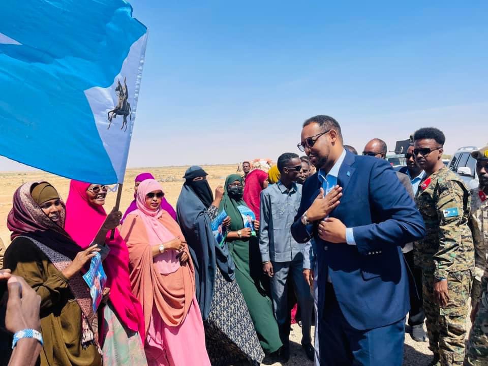 Iftin_News's tweet photo. #Inter_state #Collaboration
#Galmudug Vice President Visits #Lasanod To Strengthen Inter-State Collaboration With #SSC_Khatumo State Administration Today.
#Galmudug Vice President @VP_AliEid received a cordial welcome today in #Laasanod, the capital of #Khatumo State Administration. During his visit, he is scheduled to hold discussions with the #SSC #Khatumo administration, convene with esteemed traditional elders (Garaad’s), and engage with the dynamic youth of #SSC Khatumo. This visit aims to strengthen and foster the collaboration between the brotherly States of Somalia.
#Galmudug #SSC_Khatumo.
Photo credit:
https://t.co/4ZJl7NKiGI