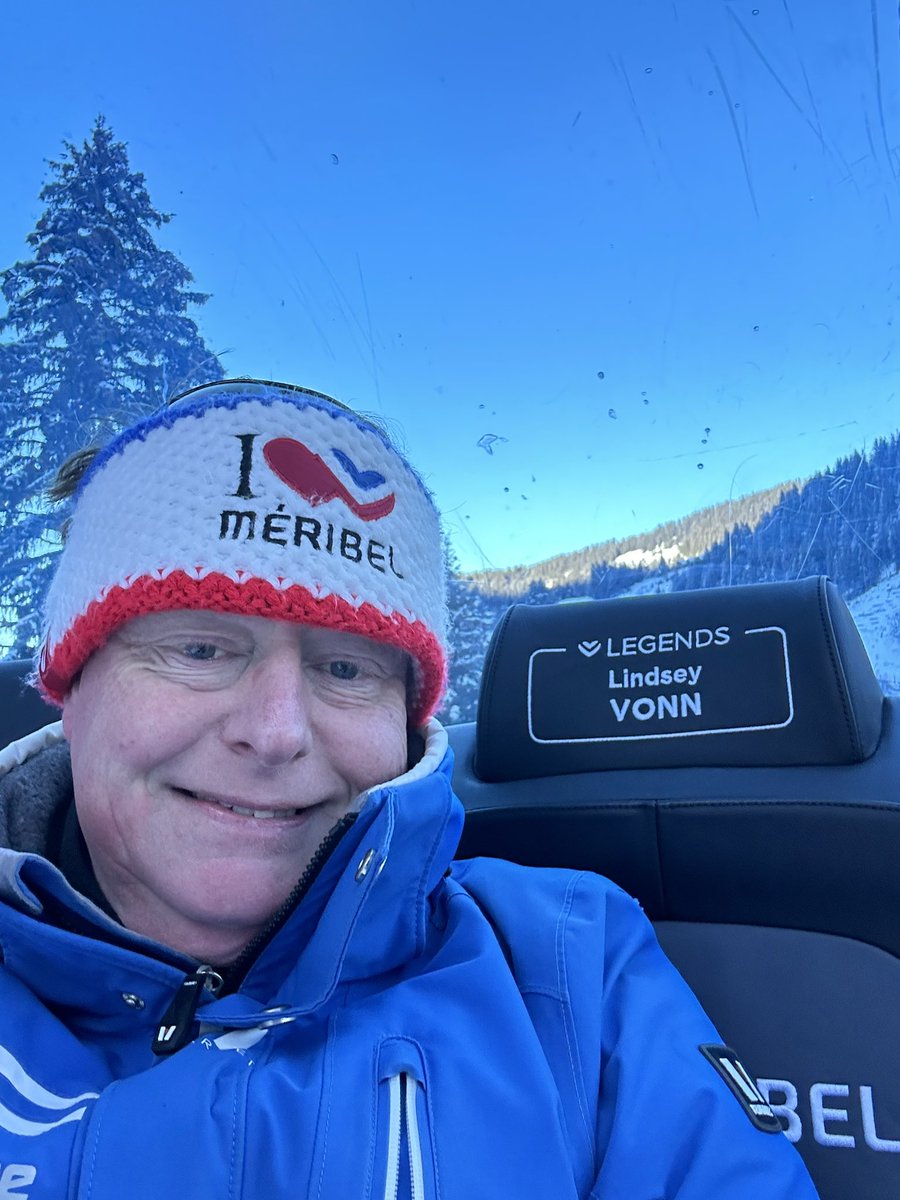 Chris Dell tweet media