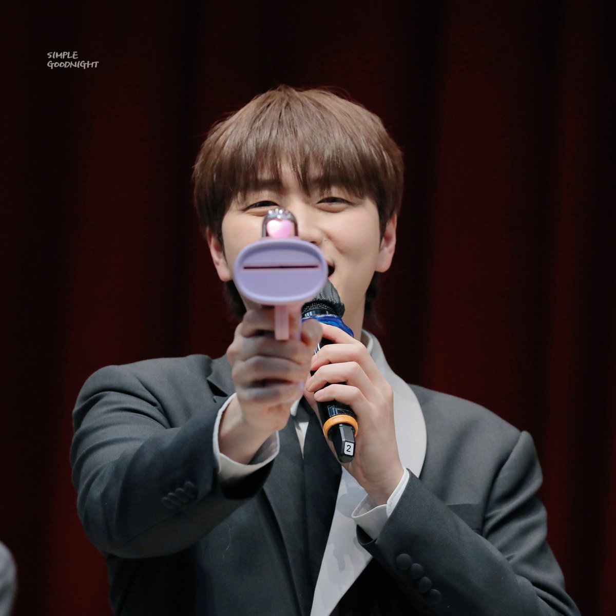 꾸모리 tweet media