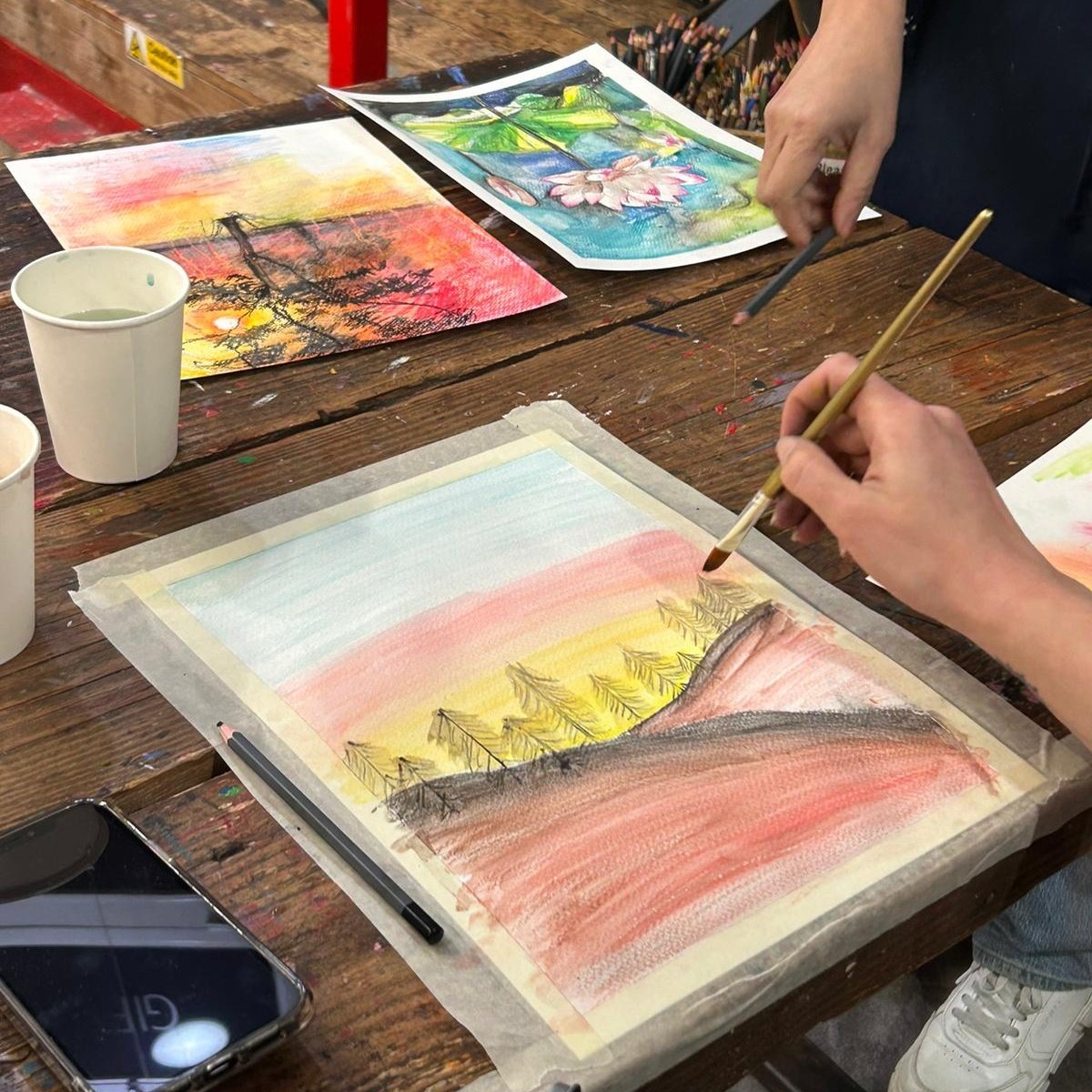 📢 This month every Tuesday we're hosting Tuesday Social at @GreatArt_UK in #Shoreditch, an opportunity for Londoners to come together in a sociable setting connecting with communities through creativity and spread awareness about @ThriveLDN #GreatMentalHealthDay in #London 🧠