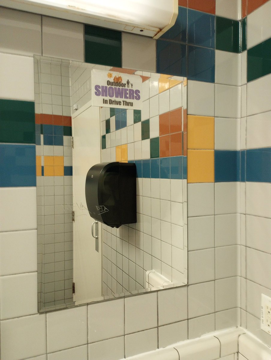 MichaelSavaged's tweet image. Bathroom Funny
#bathroomhumor #bathroombreak #funnyrestroom