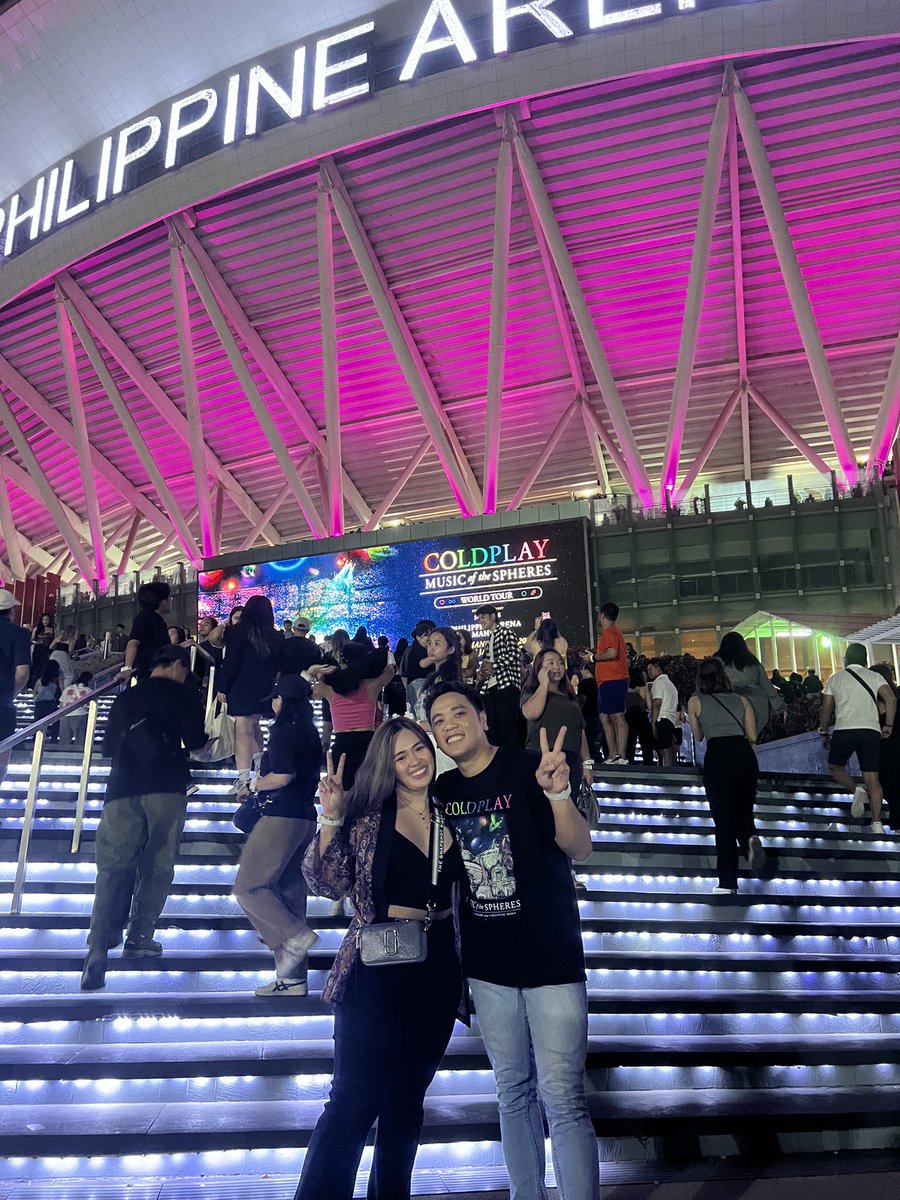 ralphmerwinho's tweet photo. A Coldplay concert is a must in this lifetime!! The entire concert was soooo MAGICAL!! Maraming salamat, @coldplay !! 💫💛✨ #ColdplayInPH #ColdplayManila #MusicOfTheSpheresWorldTourPH https://t.co/e18g0NVdkR