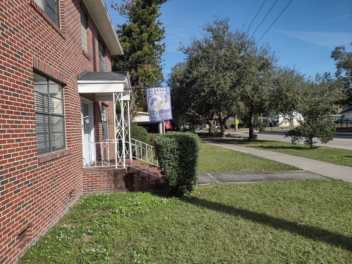 Rooting for #OnePride from Tampa. Go Lions! #AllGrit