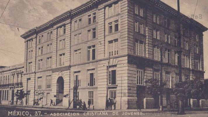 OscarBlancoCdmx's tweet photo. #EraOtroMexico Histórico llamado a hacer ejercicio en 1939 en el YMCA #CDMX 🇲🇽🕷 https://t.co/ninPSVuakS