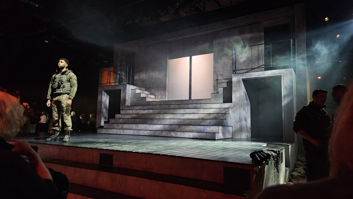 weescotslass's tweet photo. Macbeth in Edinburgh yesterday, absolute banger. https://t.co/cHauC1u6ex