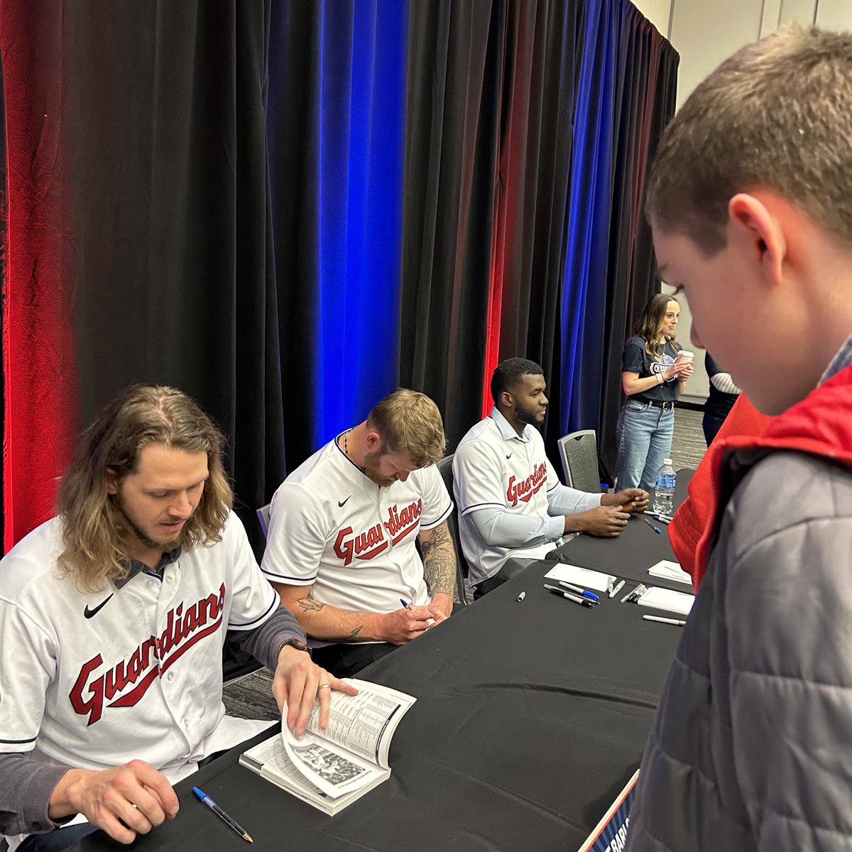 evincent32's tweet photo. We had a fun time at #GuardsFest. Can’t wait for spring and baseball to return. ❤️ @CleGuardians ⚾️#ForTheLand https://t.co/FotPGUDdmN