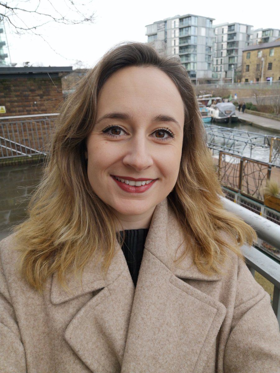 Lovely singing with <a href="/theoae/">OAE</a> for Bach, the Universe and Everything this morning with a great crowd @Kingsplace and some beautifully sculpted words from @dansimpsonpoet ✨ Always love this canal walk even when the weather is brrrr!