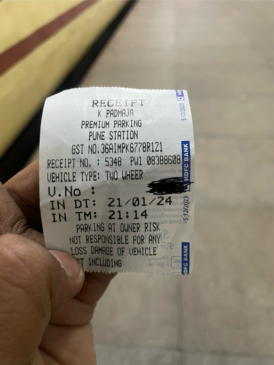 Ichal416121's tweet photo. @Central_Railway @RailMinIndia @CMOMaharashtra  
GST scam at Pune station for parking. 
While validating GST number it is showing “INVALID GST NUMBER” https://t.co/5KJp59Lkel