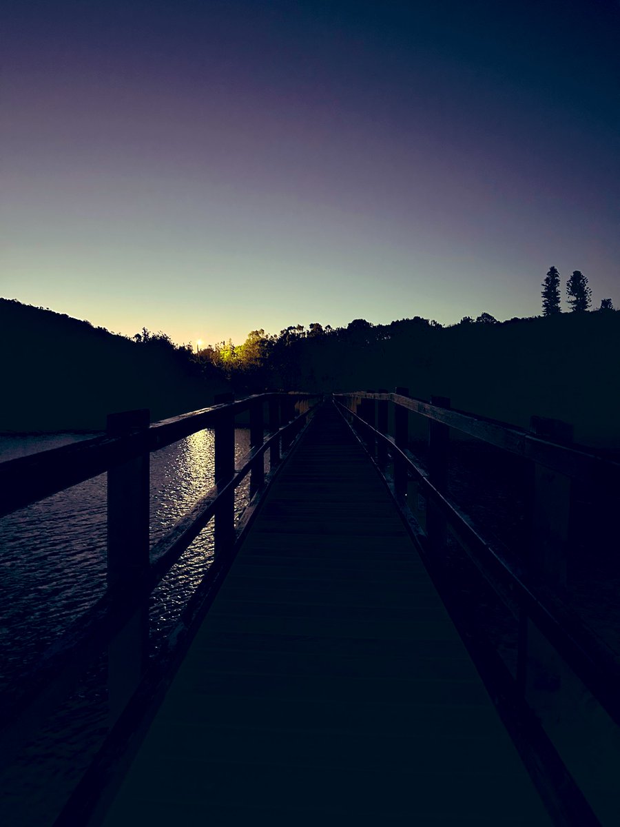 NewyBeachBum's tweet photo. Not much sun, but a nice walk, some friends along the way, and a swim to follow. 

2024 day 22/22 

#SaltWaterTherapy #Sunrise #HatHead https://t.co/z44u4icWdn
