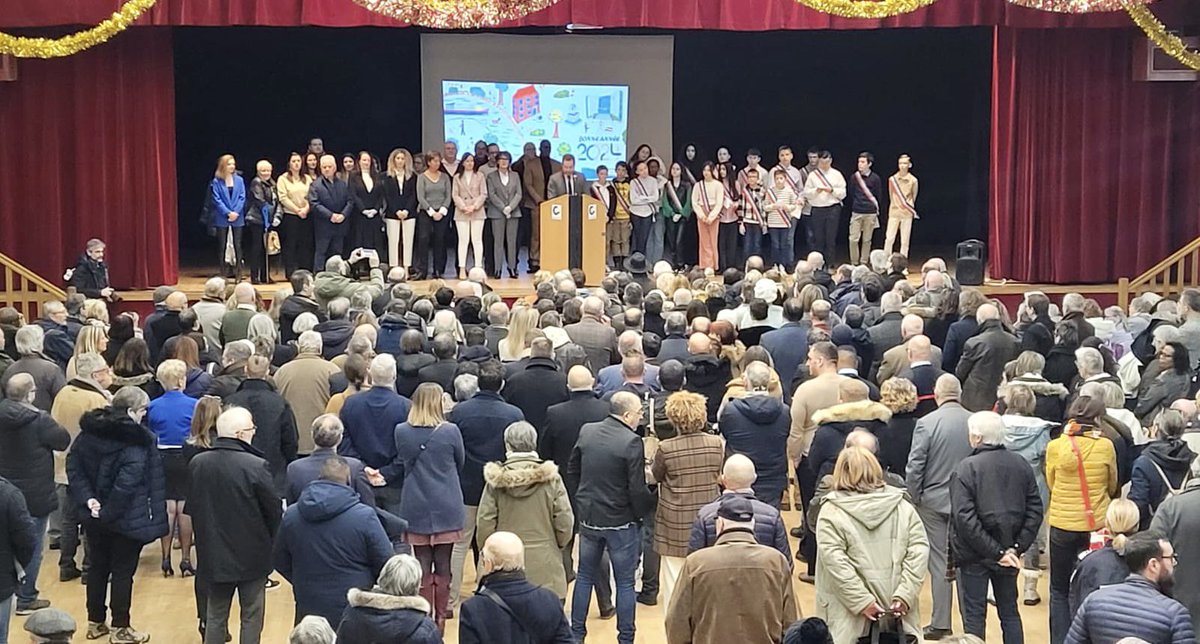 Très heureux d’être aux côtés de notre référent régional @BonnaterreL pour les vœux de sa commune. Un Maire et une équipe mobilisés. Une commune qui continue à évoluer très positivement. 

#CaudebecLèsElbeuf #Voeux2024