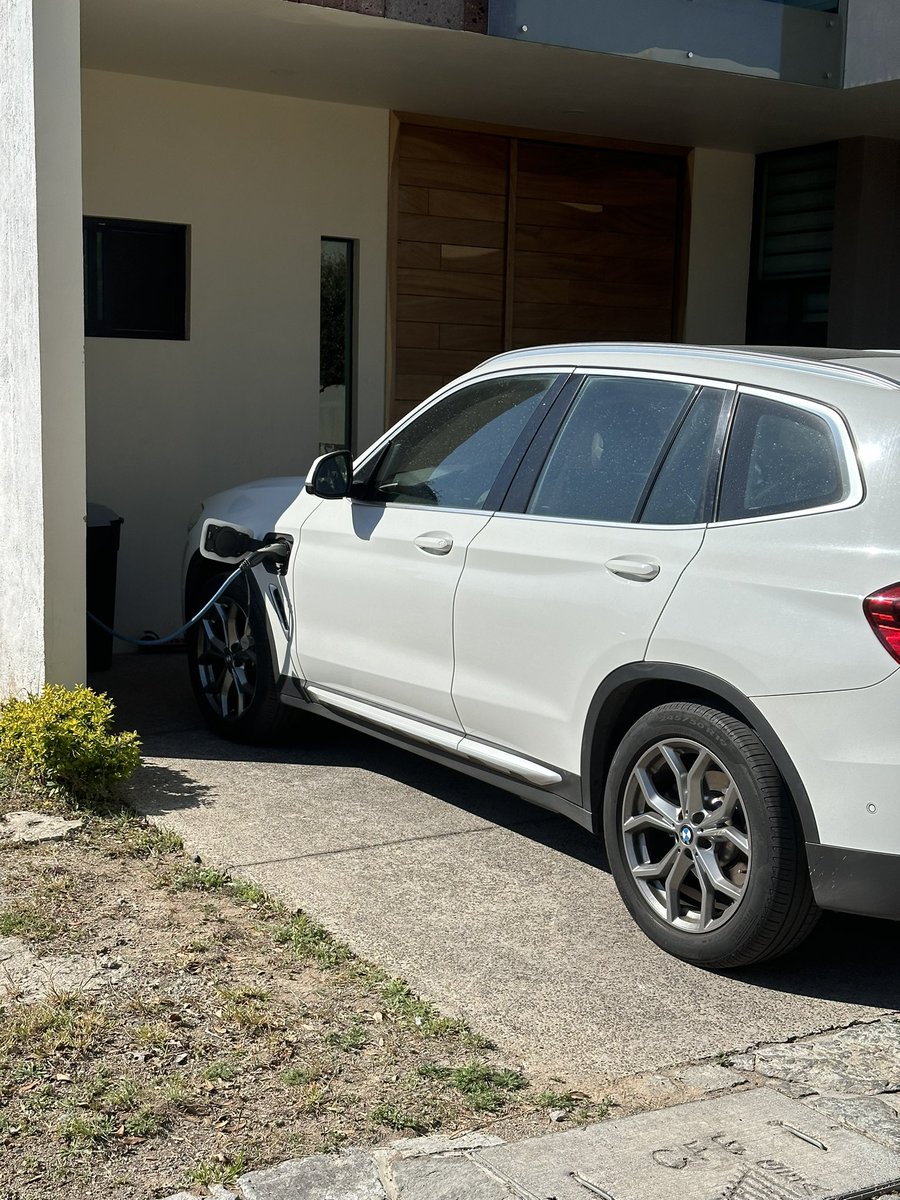 Aleksandr Koscheev tweet media