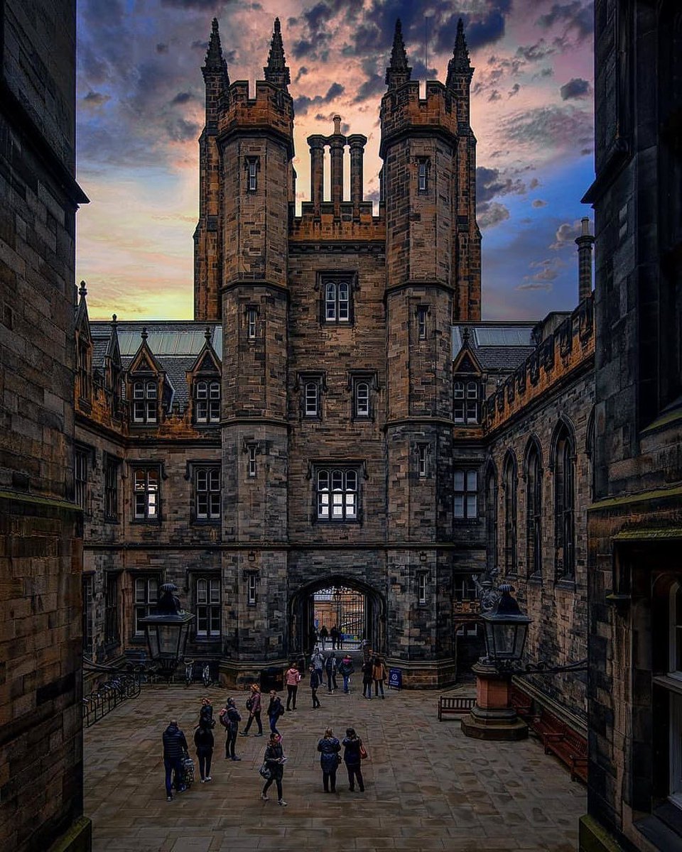 PerseusLeGrand's tweet image. Édimbourg, Écosse 🏴󠁧󠁢󠁳󠁣󠁴󠁿 

Tout simplement impressionnant...