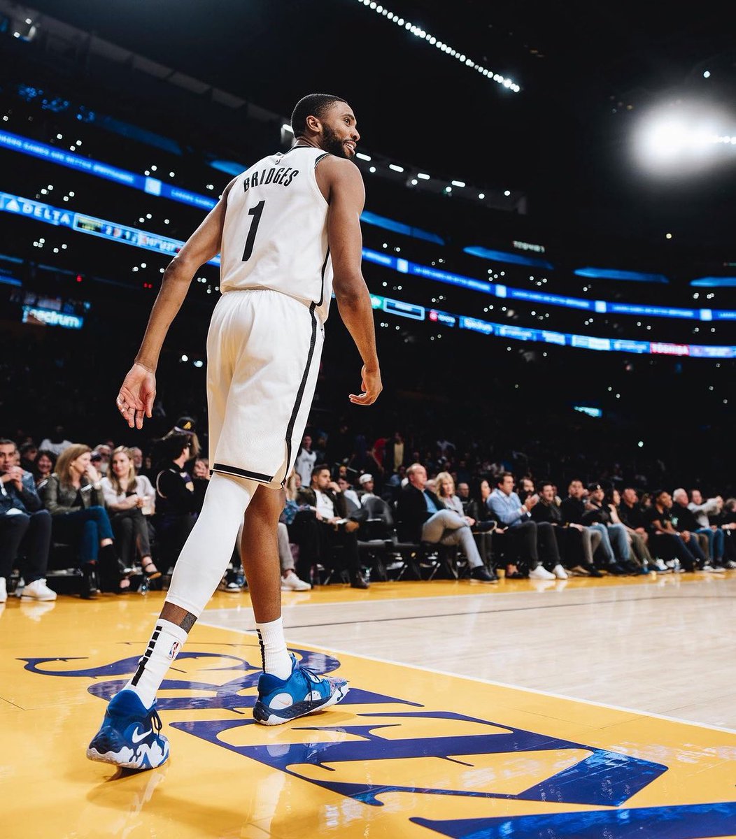 JonesyTrendz's tweet image. 📊🏀 The Hitterz Lounge 🏀📊

⭐️ Mikal Bridges u26.5 Pts+Rebs ⭐️

🎟️ (-115) via @ESPNBet 📚🏀

Powered by: @propsdotcash 📊🐐

Mikal faces a tough match up this afternoon, I love the under here 👀

Research DOWN BELOW 📝👇🏽💭

#GamblingX #NBAX  #NetsWorld