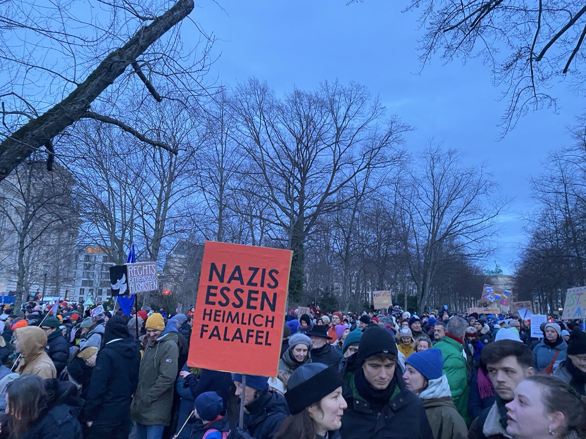 Torsten Holtz tweet media