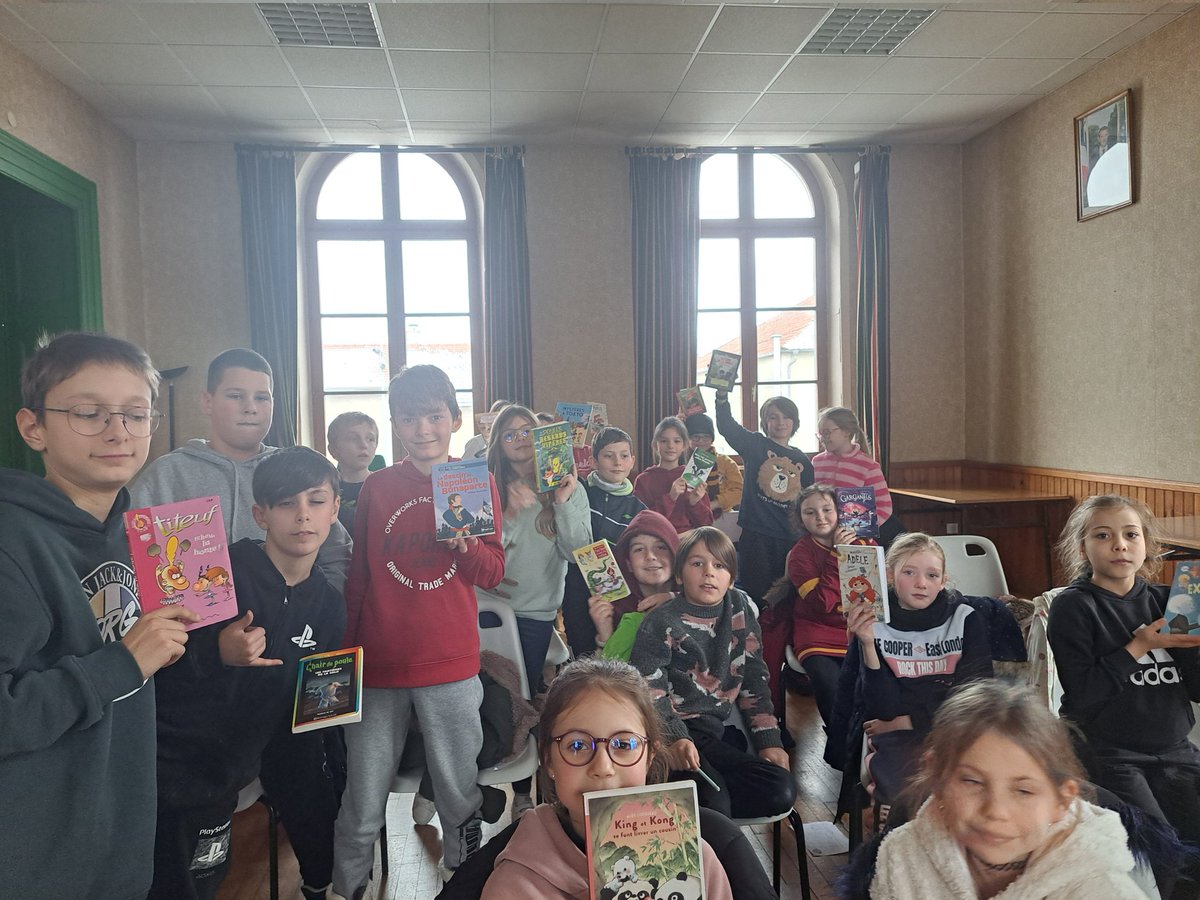 C'est Charlie qui représentera l'école Ligier Richier  aux <a href="/championlecture/">Les Petits champions de la lecture</a> , bravo à lui et à tous les lecteurs, le choix fut fort difficile cette année.