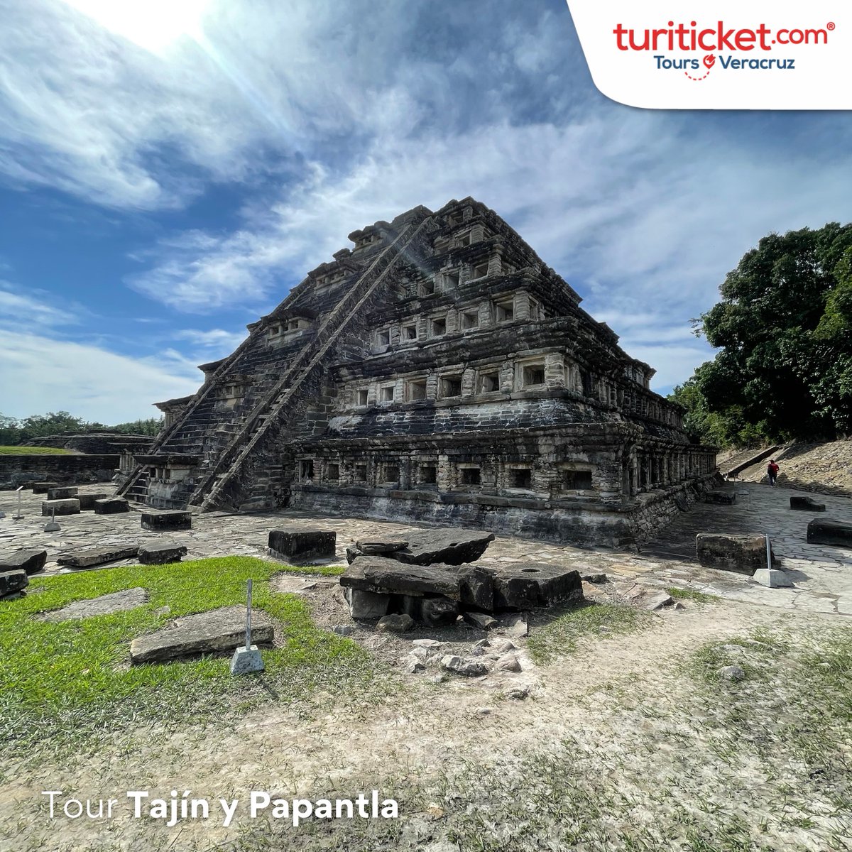 YoAmoVeracruz's tweet photo. ¡Descubre la majestuosidad de El Tajín con https://t.co/8uANwriPkG! Reserva tu lugar ahora y sumérgete en la historia y la cultura de este fascinante sitio arqueológico. No pierdas la oportunidad de explorar El Tajín con nuestro tour especial
#turismo #Aventura #Viajes #viralpost https://t.co/NP2en6Sck1