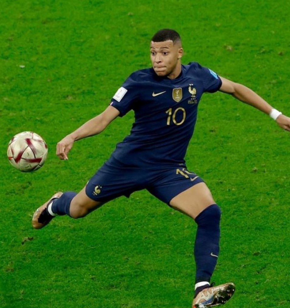 pokei623's tweet photo. INFO : Je ne tweet plus tant que Kylian Mbappe n'a pas inscrit de triplé

A plus ✌️ https://t.co/CNgoXTA3fl