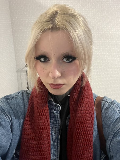 Watch hickey's leaked NSFW photo on TwXstars