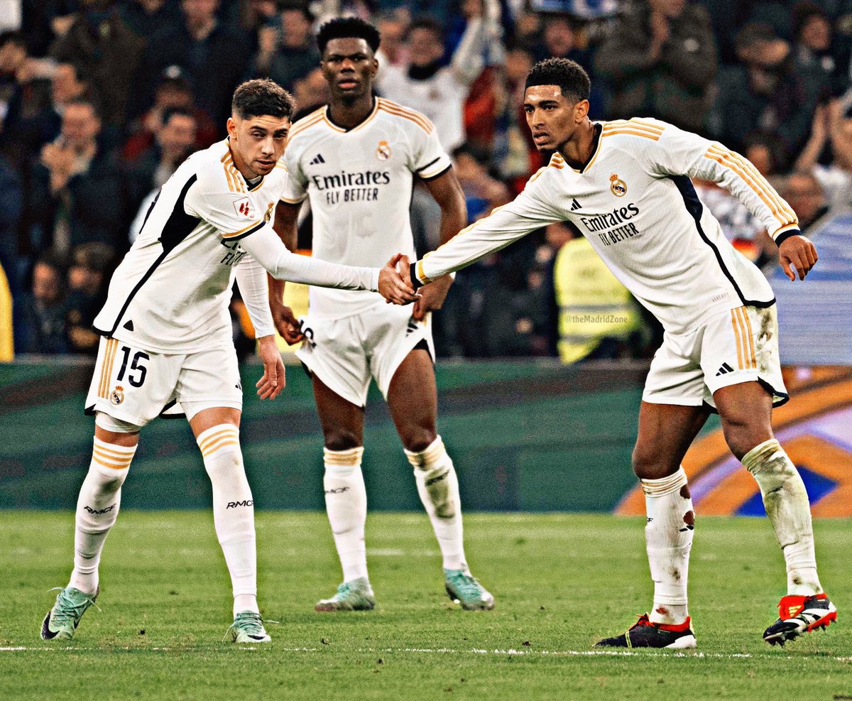 totalcristiano's tweet photo. What a f*cking picture. https://t.co/9iNUJuX1fG