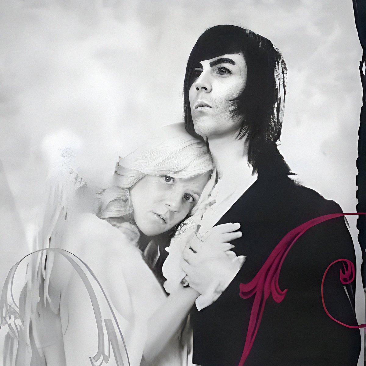 iamghostmusic's tweet photo. "Our love will never end..."
#iamghost #loversrequiem https://t.co/k2hyysAE0d
