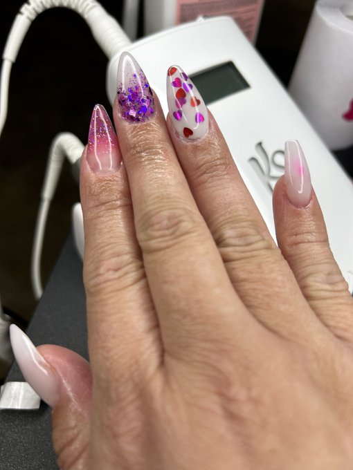 Ok! Can we talk about this sculpted full set I did on my hands!  I want to be so good at using nails<a href="/tag/mvsales"class="tags"><span>#mvsales</span></a>