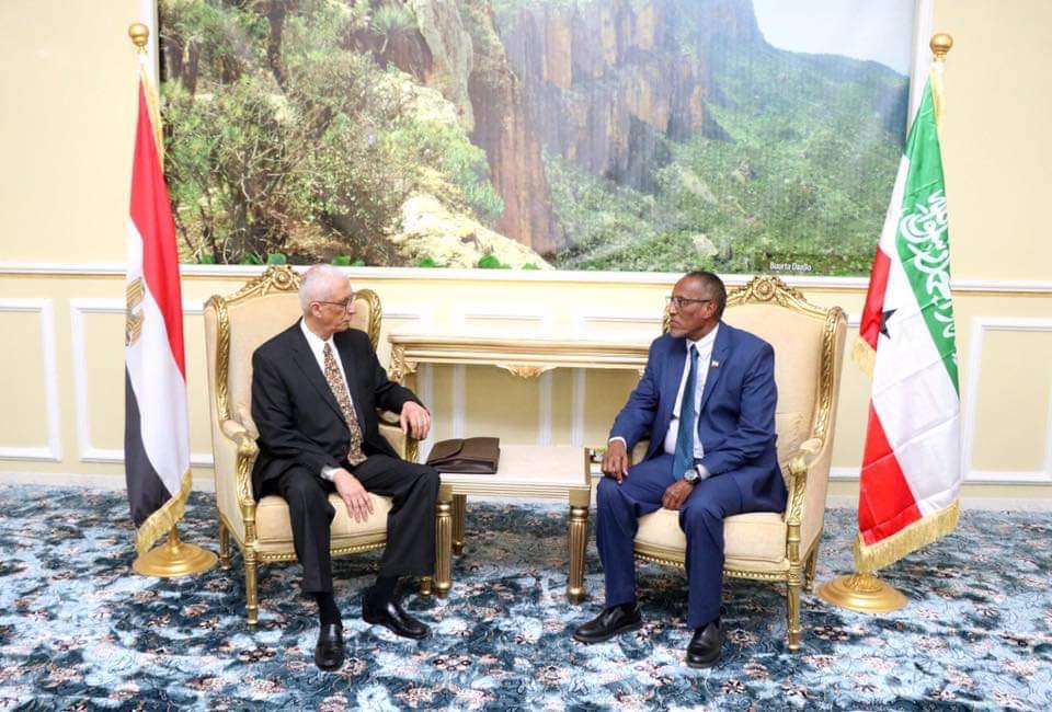 Toogdheer's tweet image. Egypt came to Somaliland and asked for a naval base in Gulf of Aden. 

Now Egypt wants to deny Ethiopia the same sea access it once asked for. #Hypocracy #Egypt #Somaliland #Ethiopia #Somalia